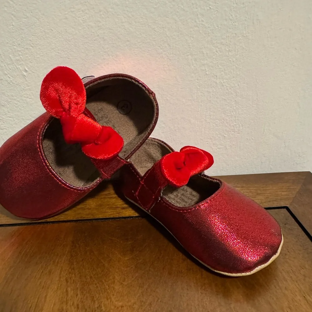 Red Kids Shoes with Bow/size 3 baby